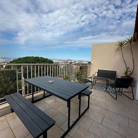 T4 Avec Terrasse Et Garage Prive Appartement Toulon Buitenkant foto